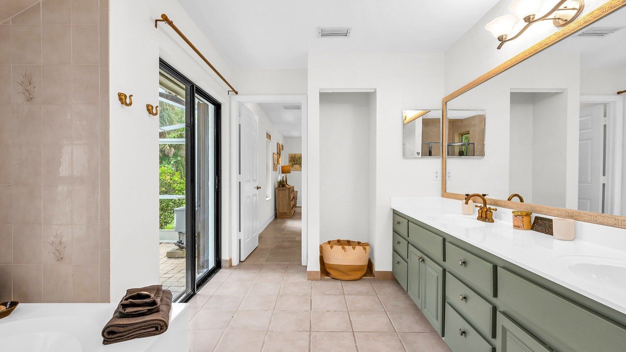 Photo of Bathroom in Jupiter Farms