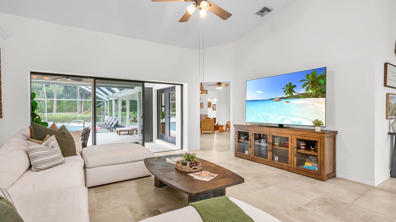 Photo of Outdoor in Jupiter Farms