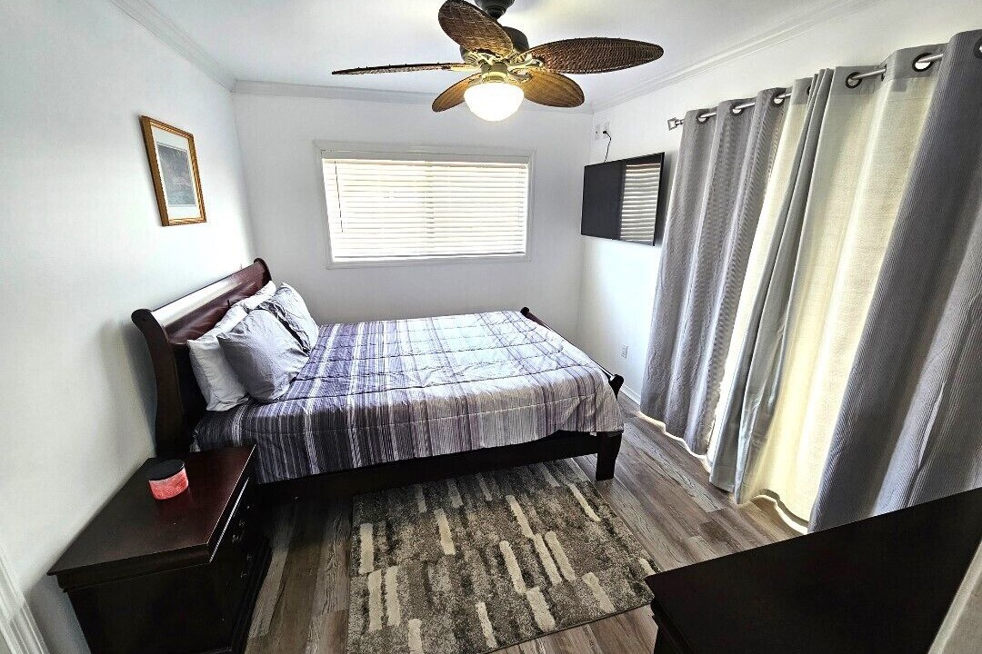 Photo of Bedroom in South Daytona