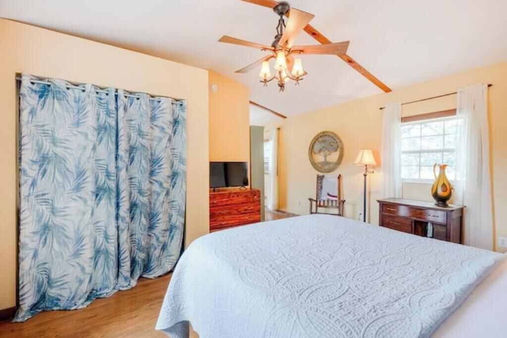 Photo of Bedroom in Morriston