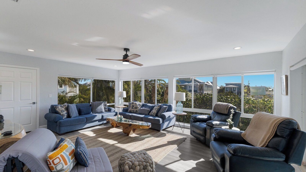 Photo of Livingroom in Anna Maria