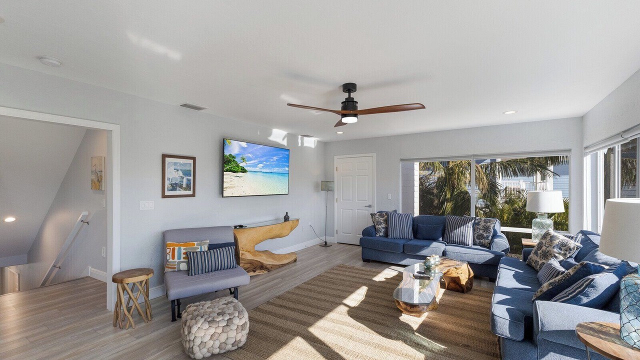 Photo of Livingroom in Anna Maria