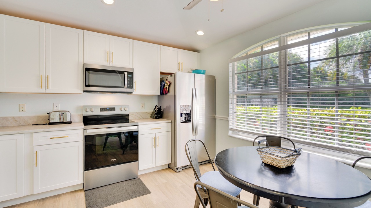 Photo of Kitchen in Beachwalk Isles