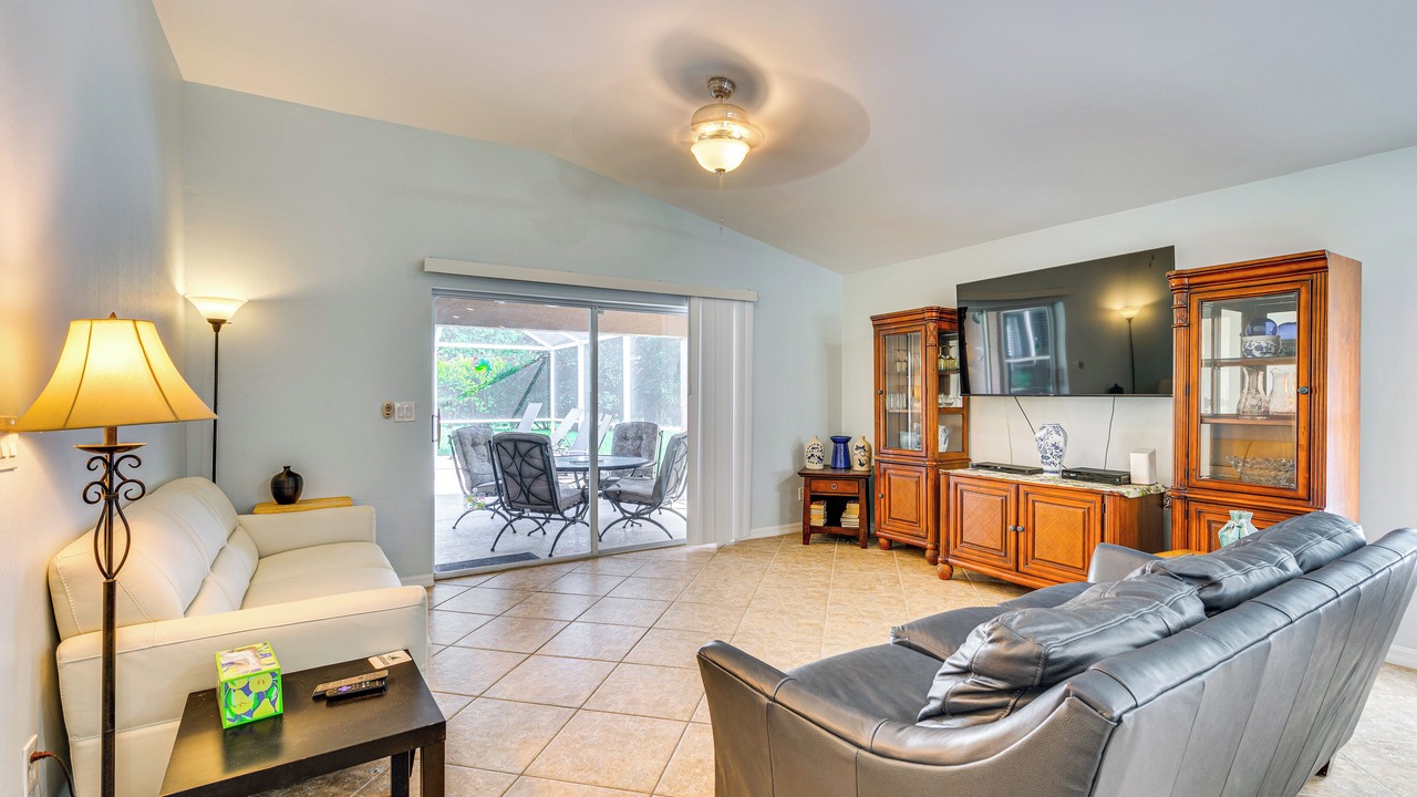 Photo of Bedroom in Beachwalk Isles