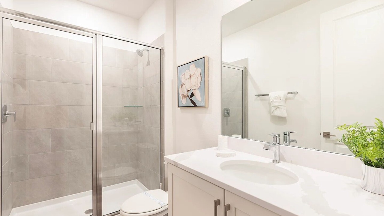 Photo of Bathroom in Bay Lake