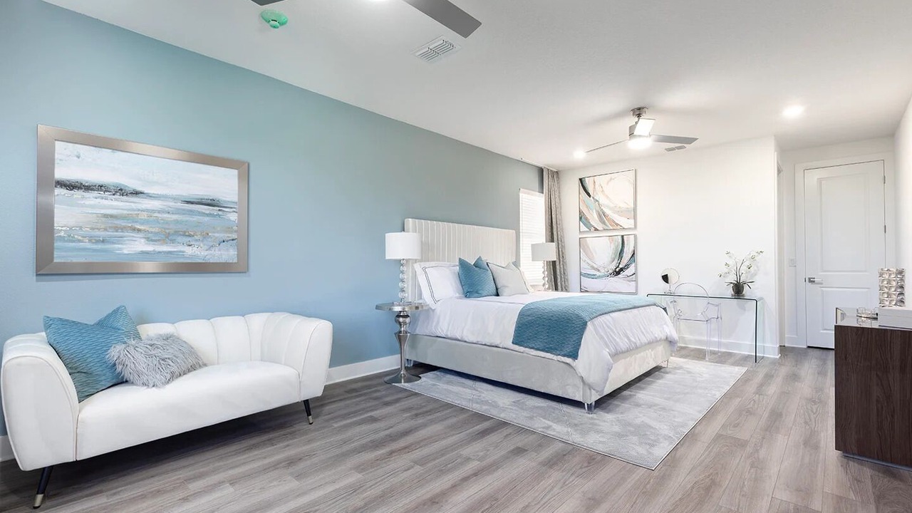 Photo of Bedroom in Bay Lake