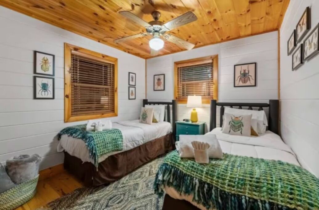 Photo of Bedroom in Foxfire Estates