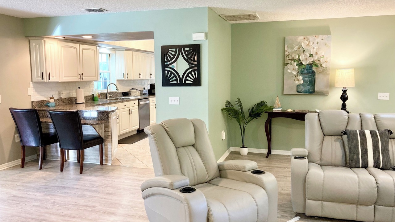 Photo of Livingroom in Pine Ridge
