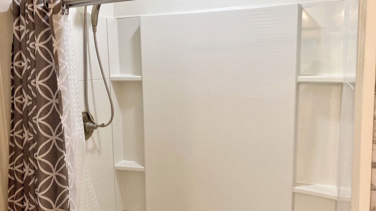 Photo of Bathroom in Pine Ridge