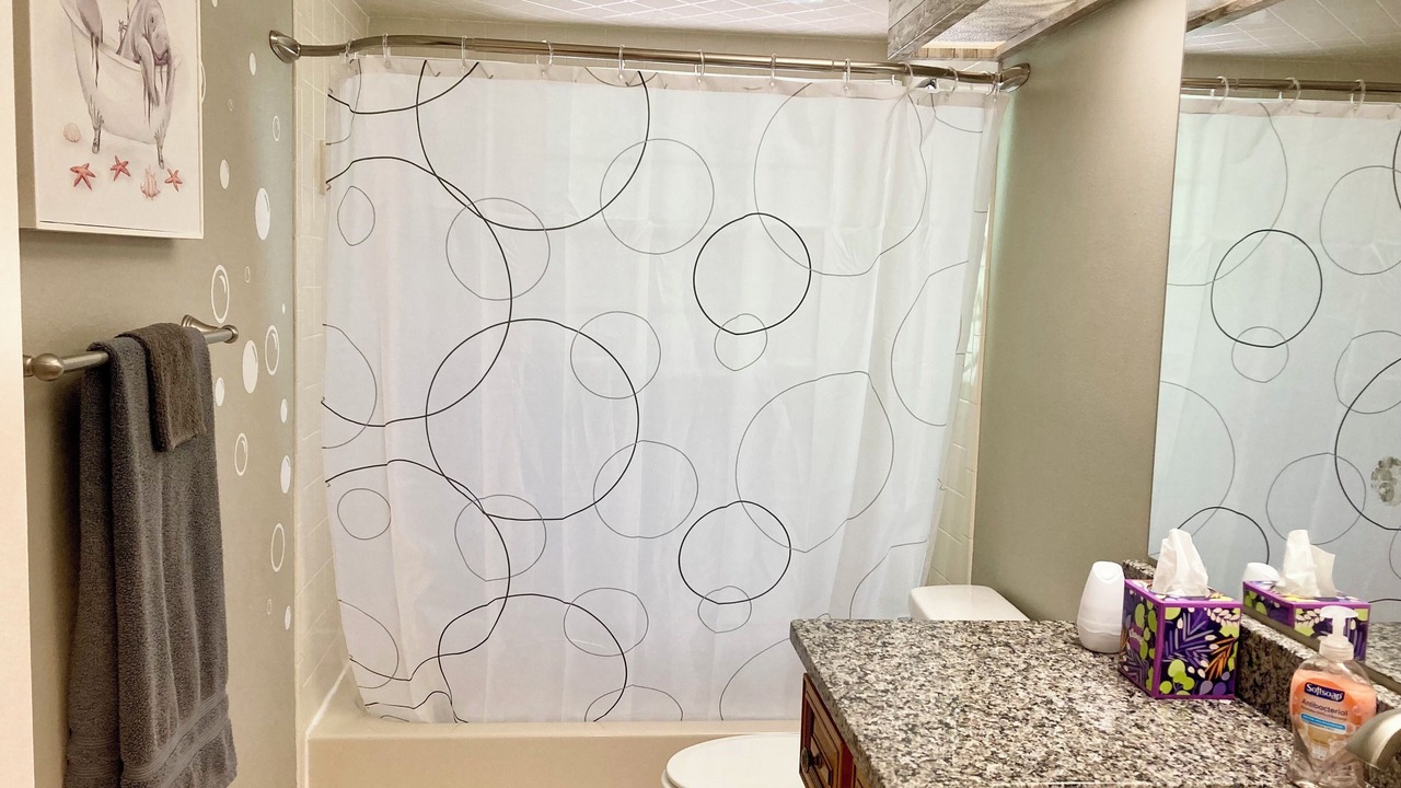 Photo of Bathroom in Pine Ridge