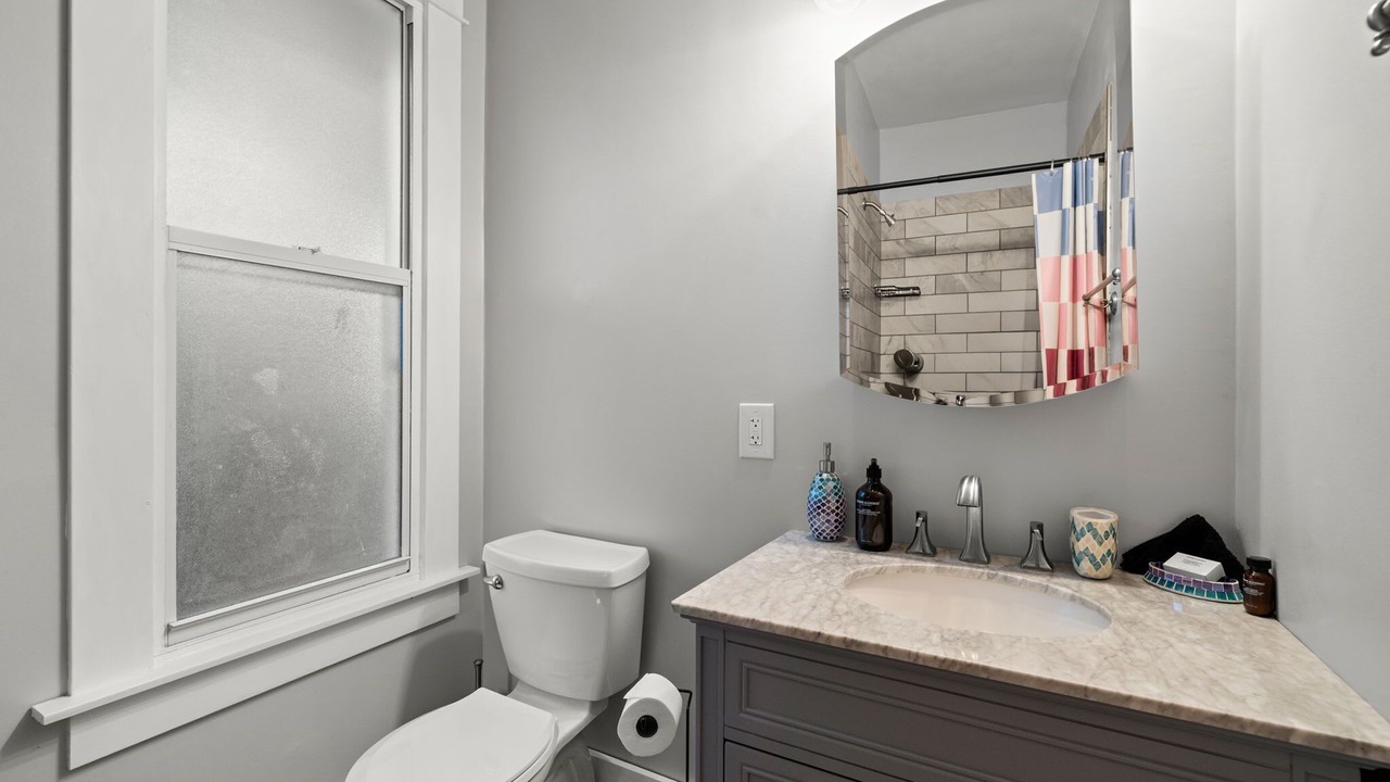 Photo of Bathroom in Dixieland