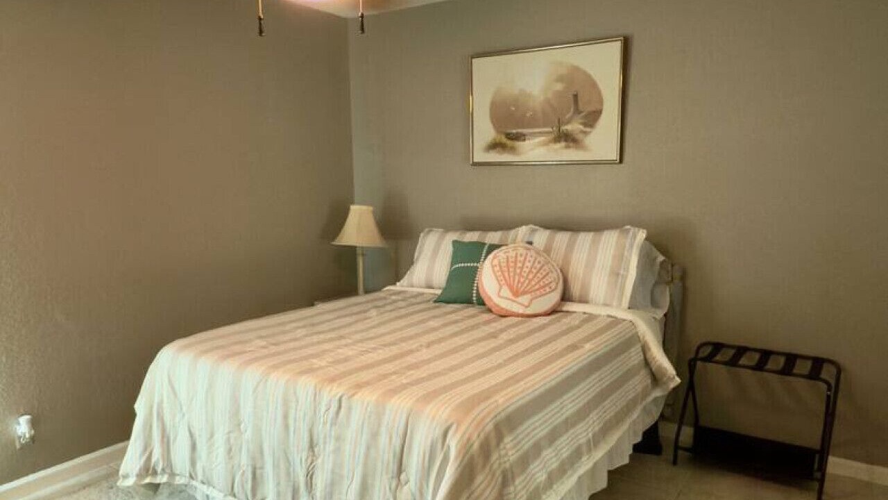 Photo of Bedroom in South Daytona