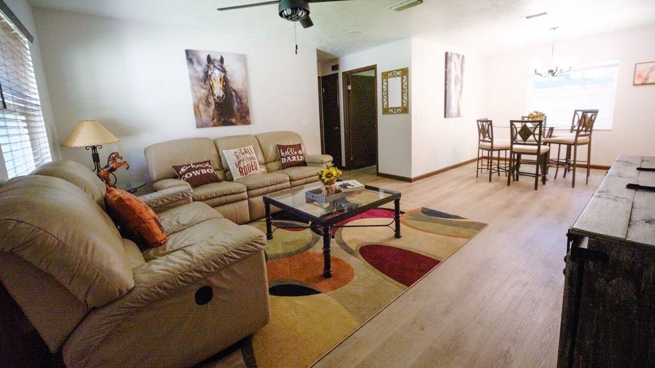 Photo of Livingroom in Fellowship