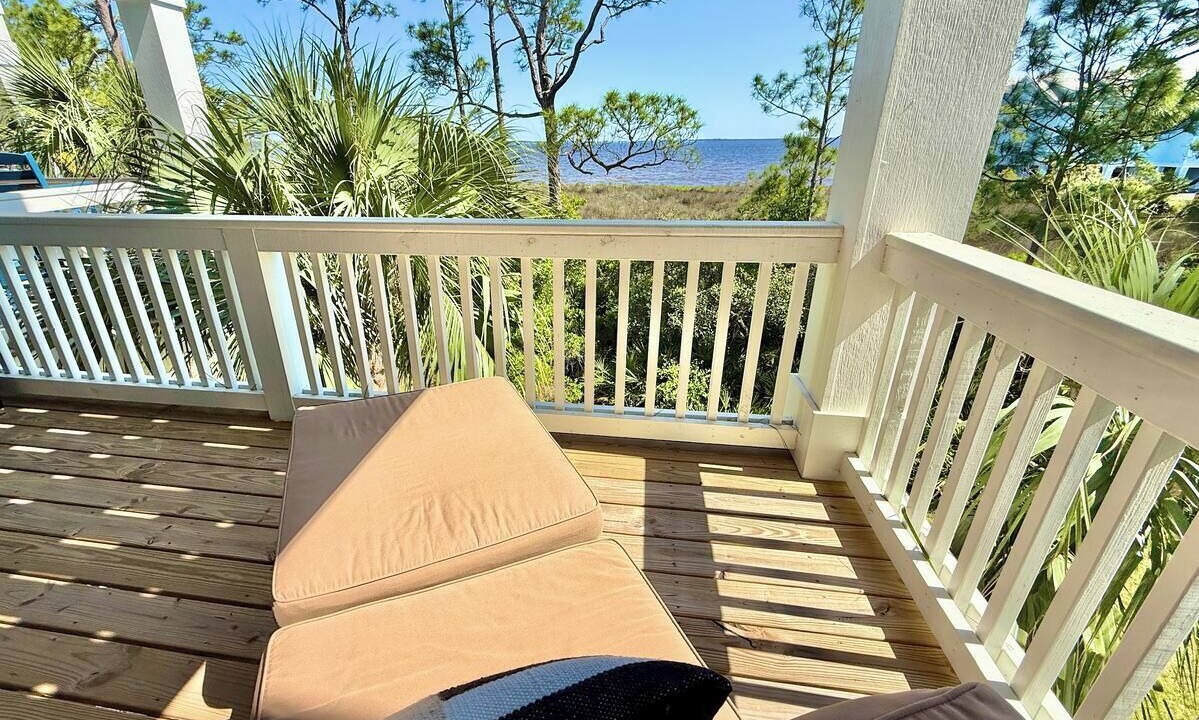 Photo of Patio Balcony in Innerarity Townhomes