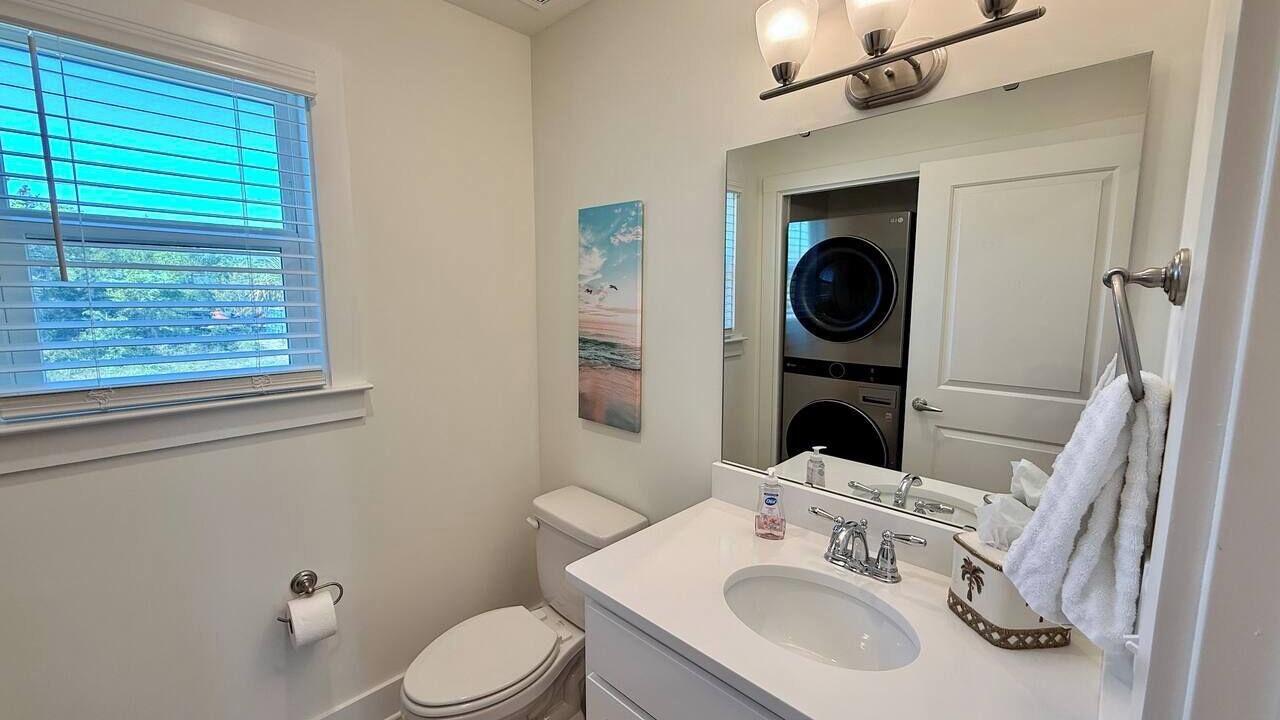 Photo of Bathroom in Innerarity Townhomes