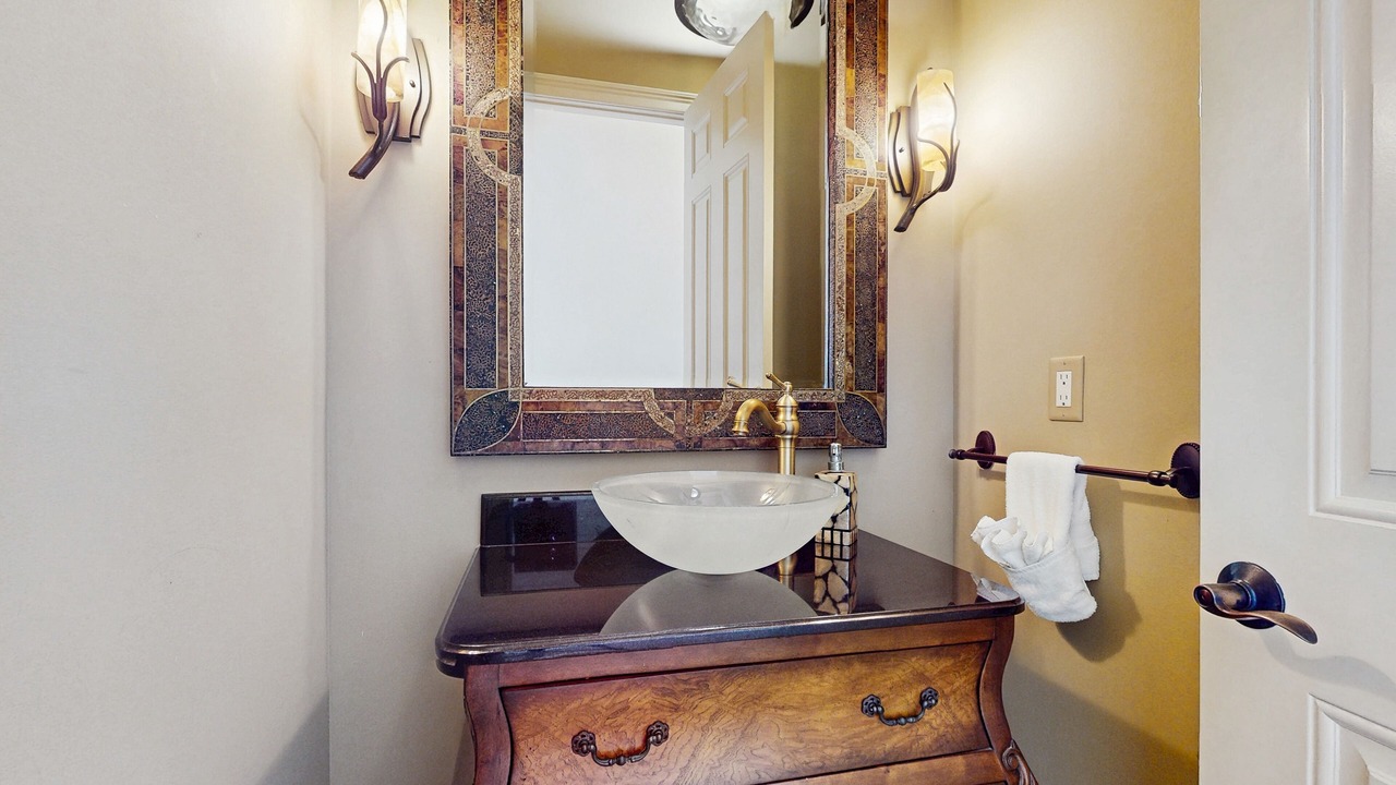 Photo of Bathroom in Siesta Isle