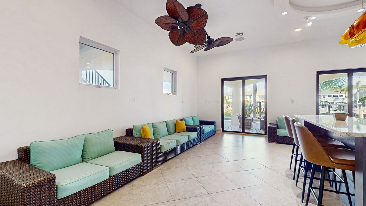 Photo of Livingroom in Siesta Isle