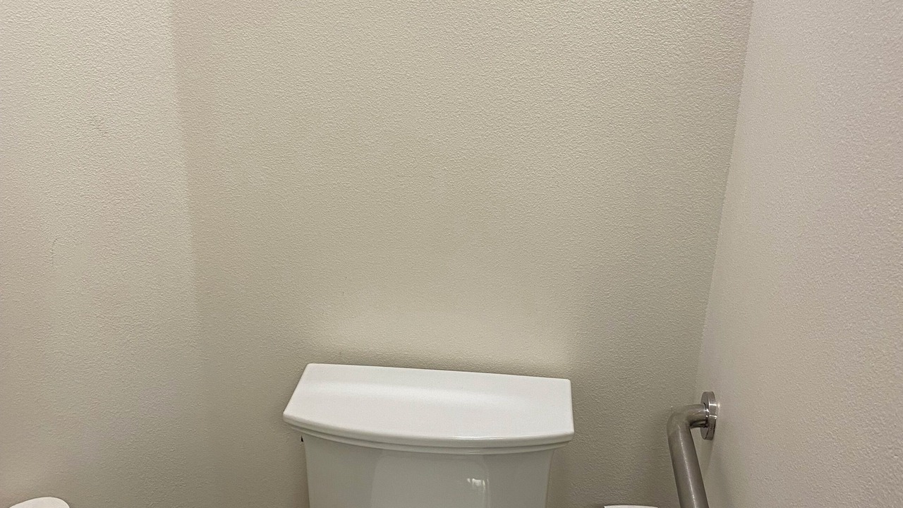 Photo of Bathroom in Seminole