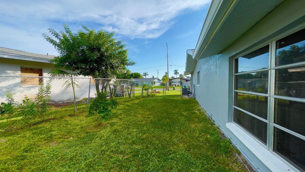 Photo of Outdoor in Caloosahatchee