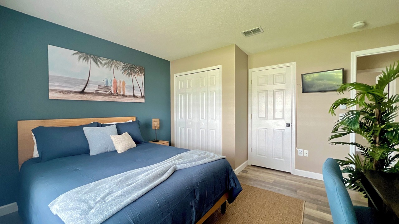 Photo of Bedroom in Florida Pines