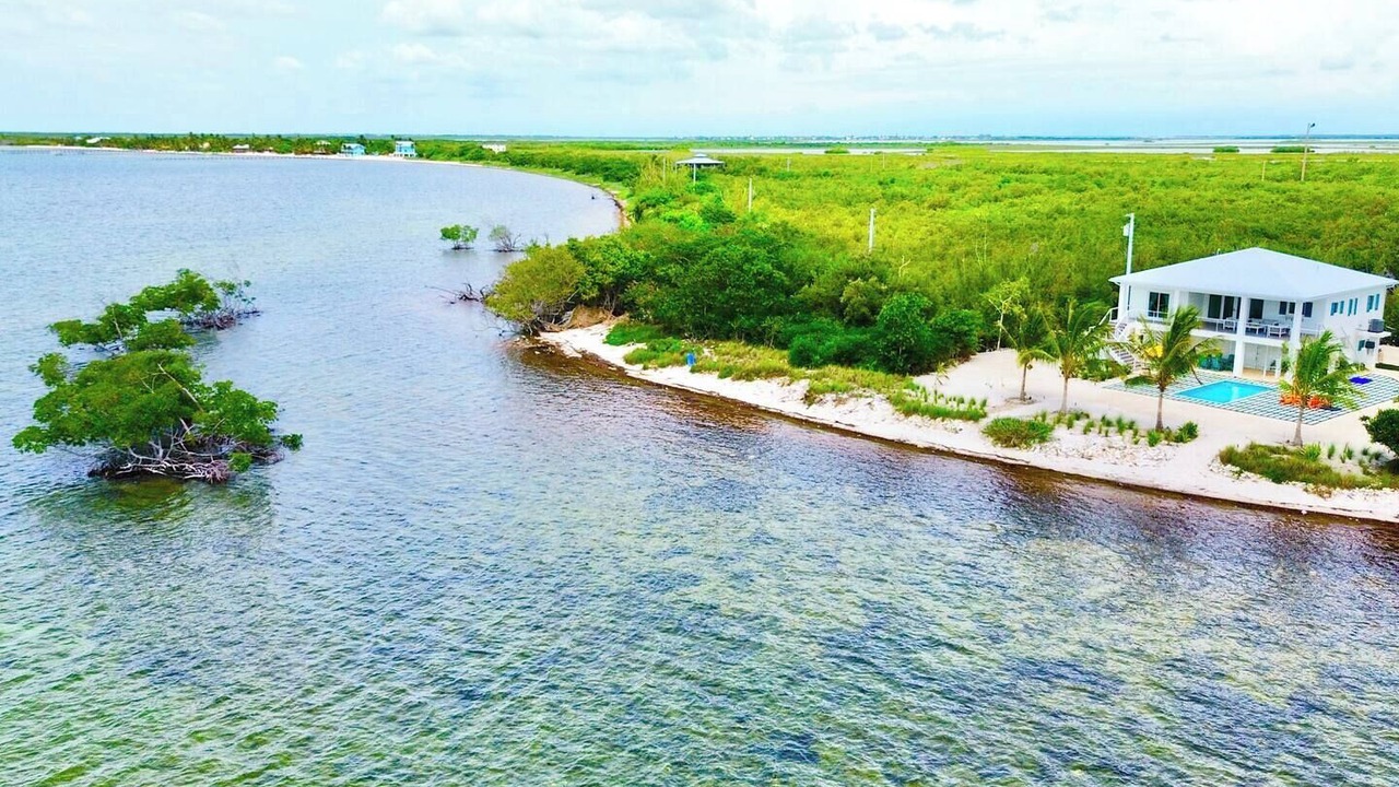 Photo of Outdoor in Sugarloaf Key