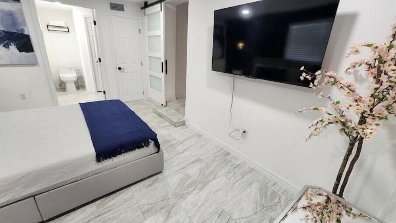 Photo of Bedroom in Fairview Shores