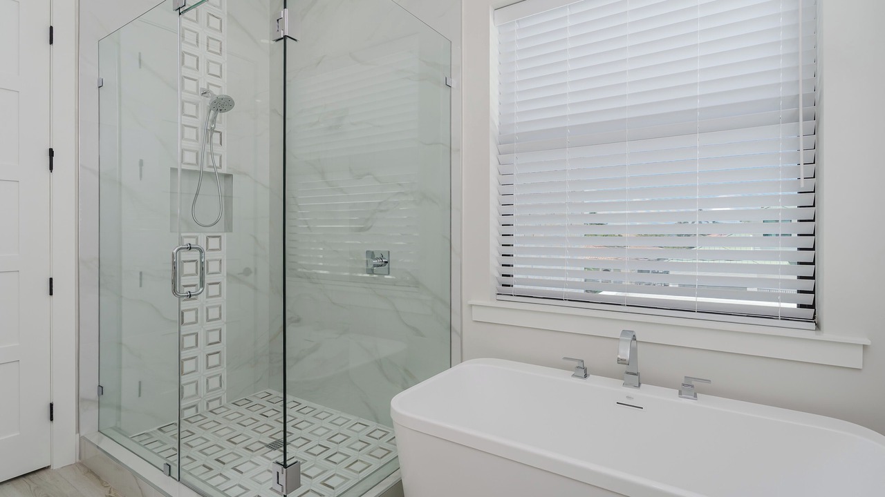 Photo of Bathroom in Isles of Capri