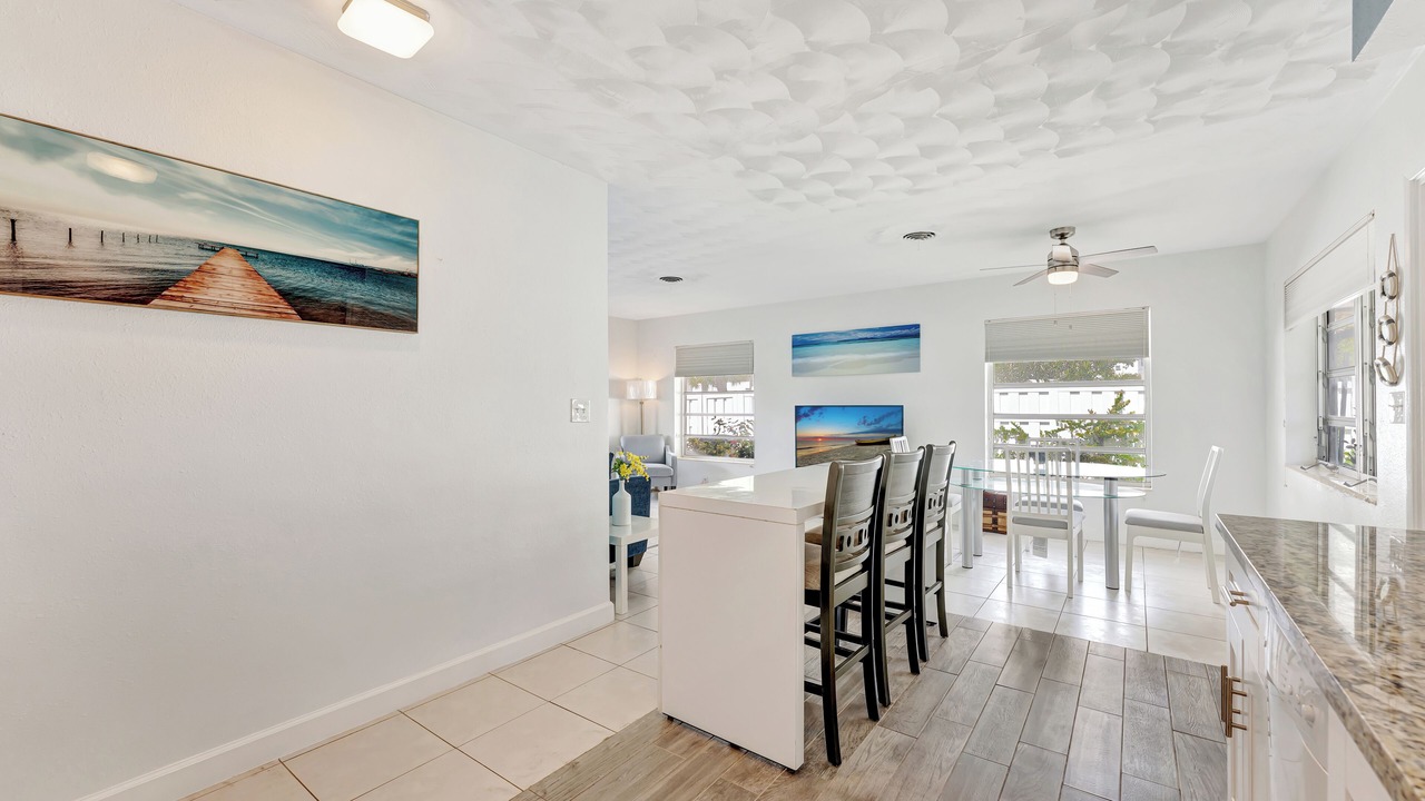 Photo of Others in Dolphin Isles