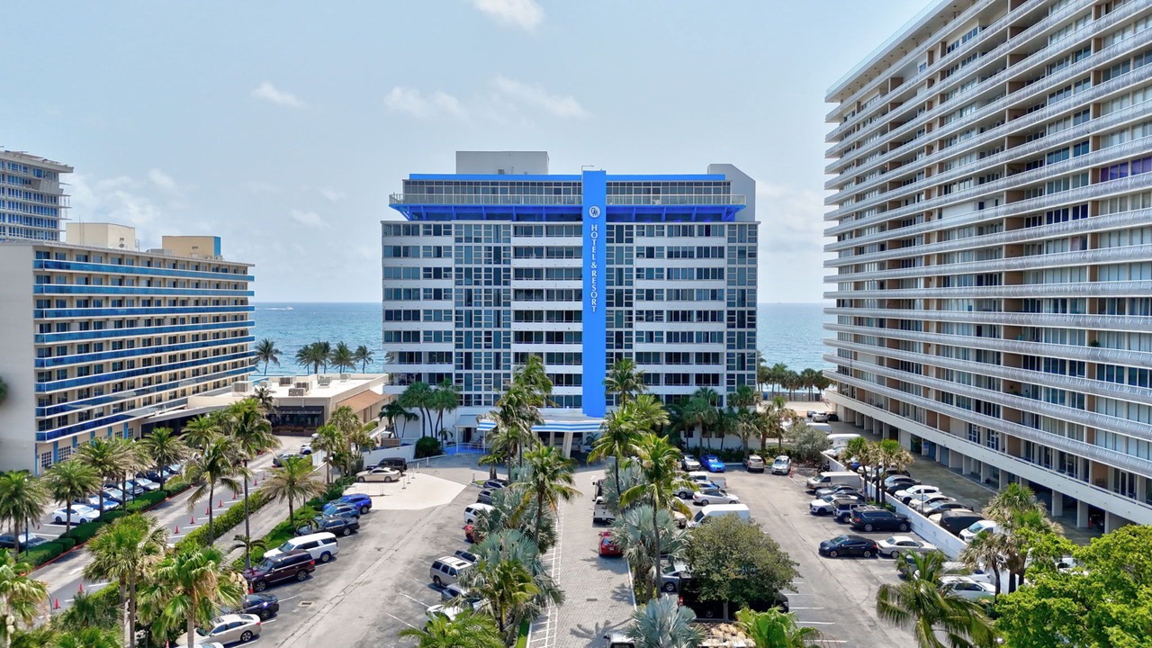 Photo of Outdoor in Dolphin Isles