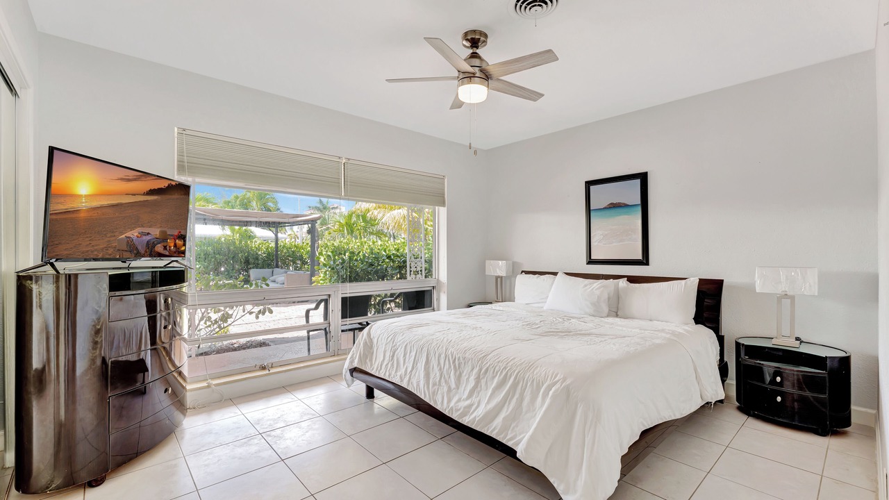 Photo of Bedroom in Dolphin Isles