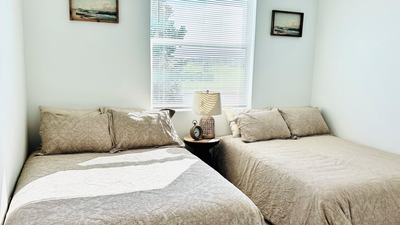 Photo of Bedroom in Bearss Plaza