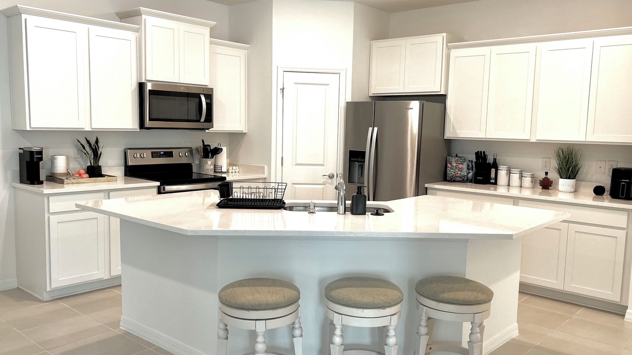 Photo of Kitchen in Bearss Plaza