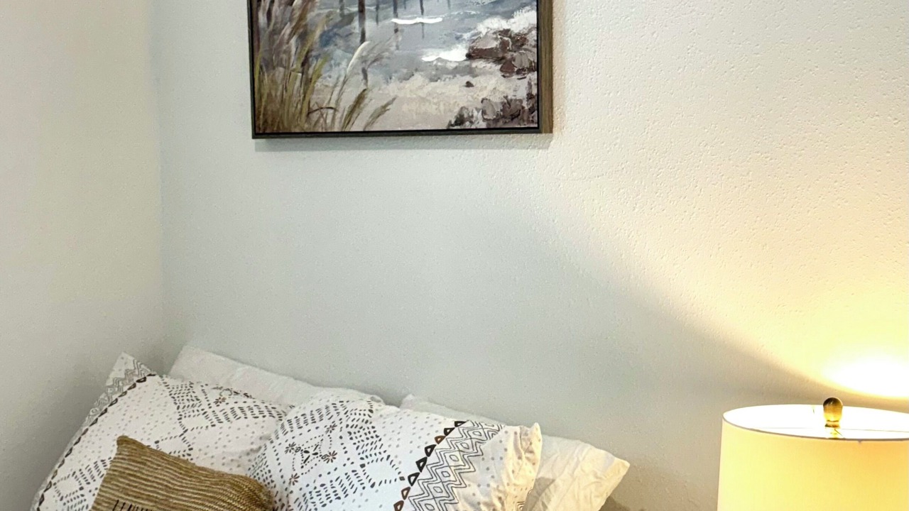 Photo of Bedroom in Bearss Plaza