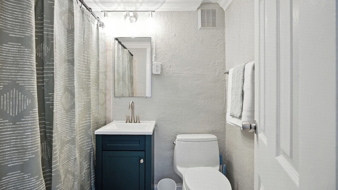 Photo of Bathroom in Downtown Jacksonville