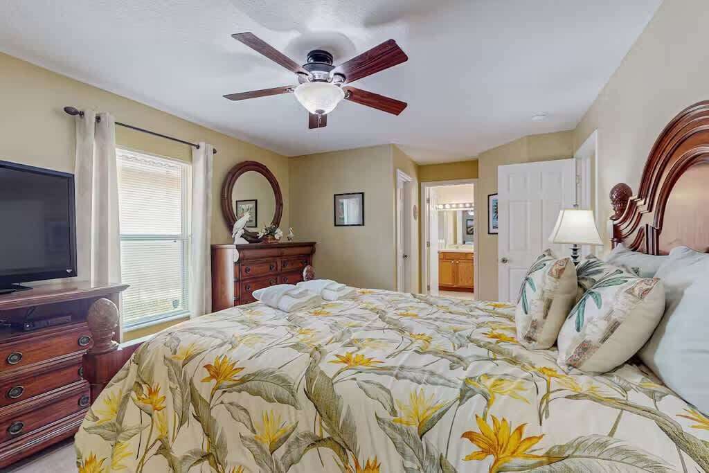 Photo of Bedroom in Lake Wilson Preserve