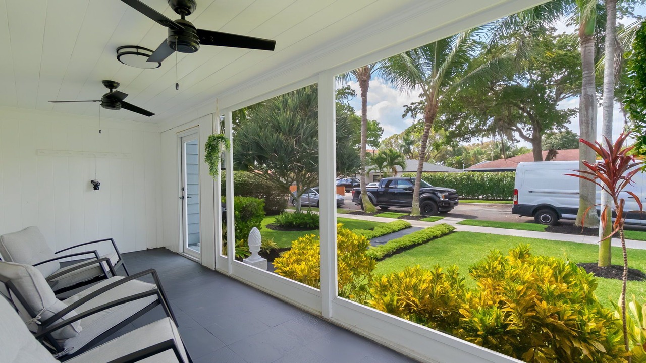 Photo of Patio Balcony in Old Northwood Historic District