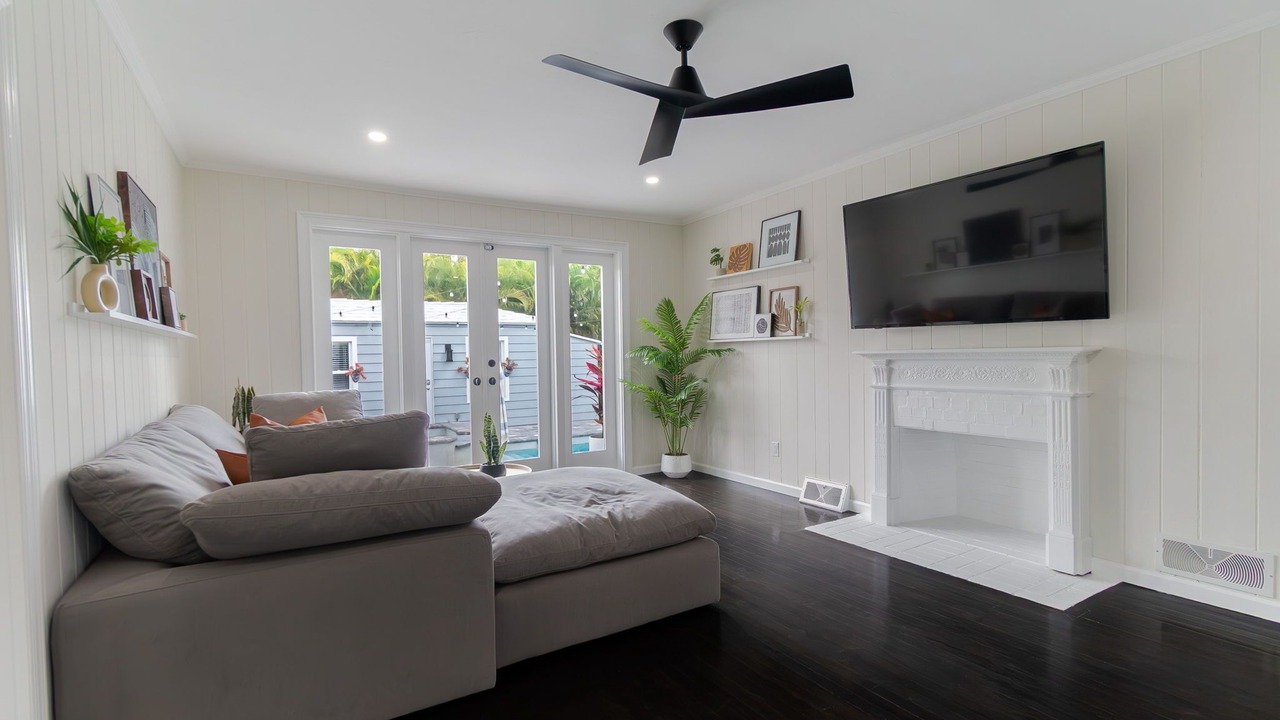 Photo of Livingroom in Old Northwood Historic District