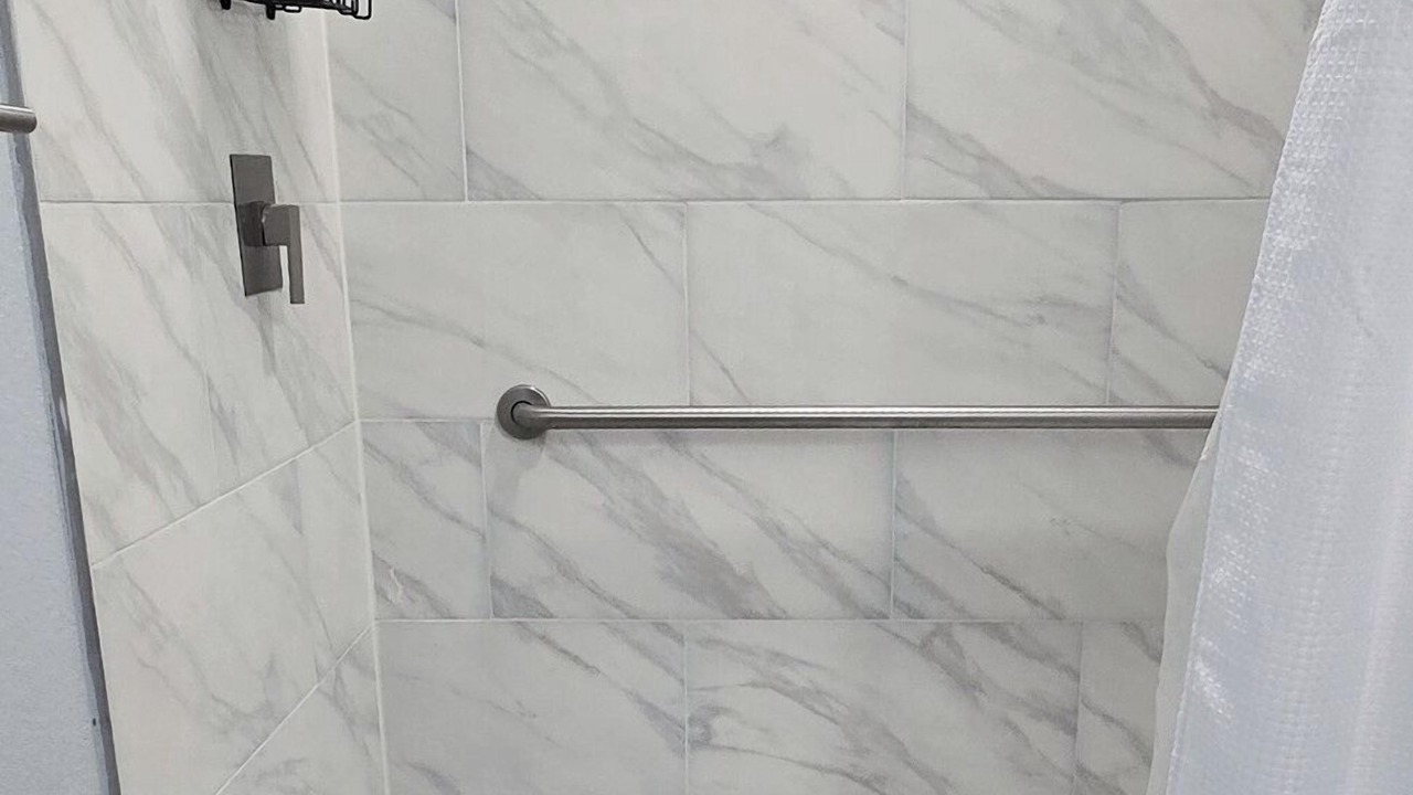 Photo of Bathroom in Pine Hills