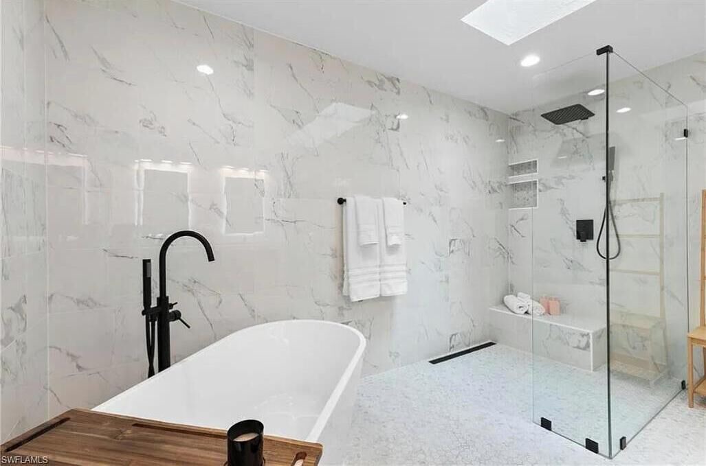 Photo of Bathroom in Lely Golf Estates