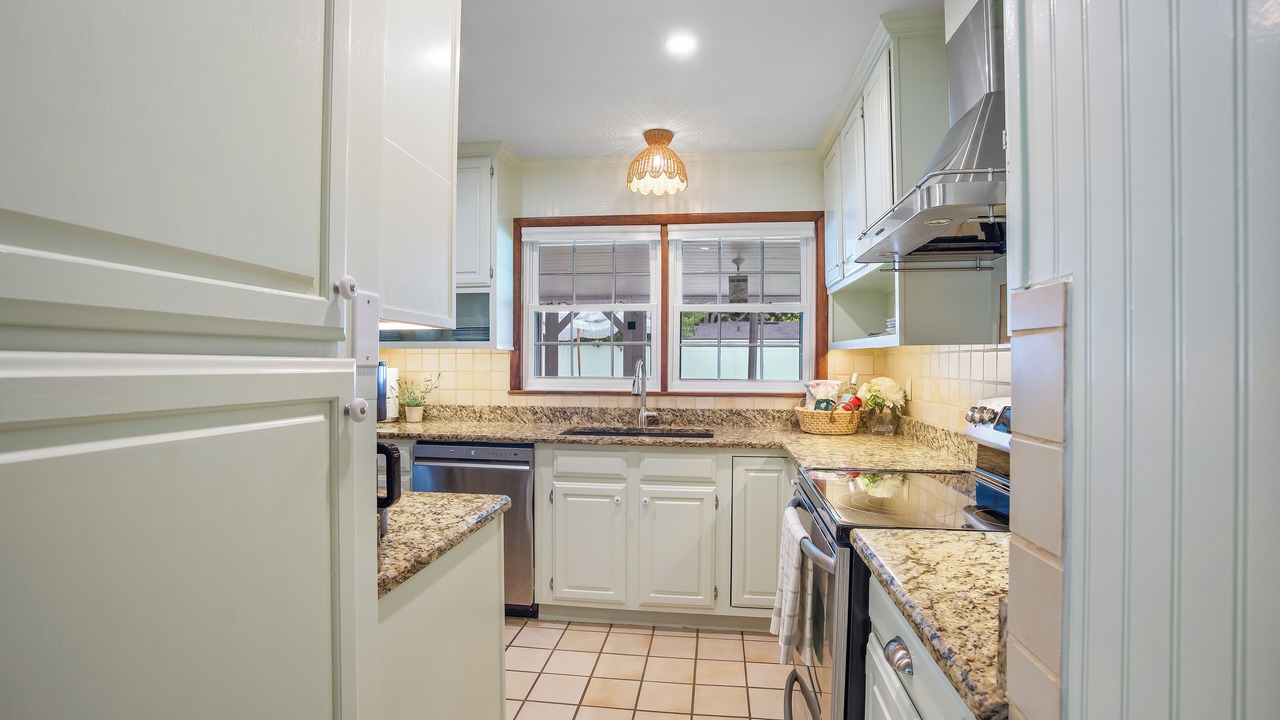 Photo of Kitchen in Jacksonville Beach