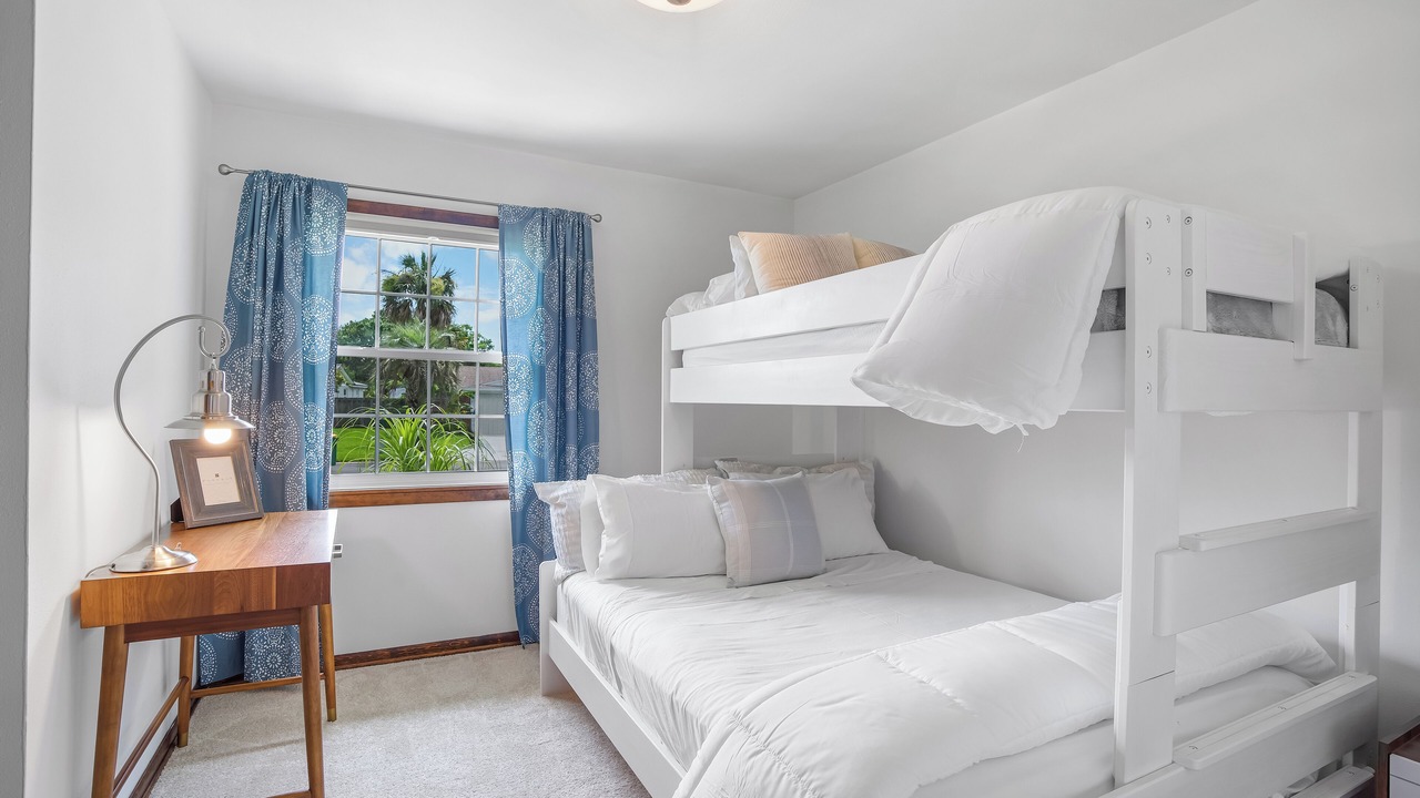 Photo of Bedroom in Jacksonville Beach