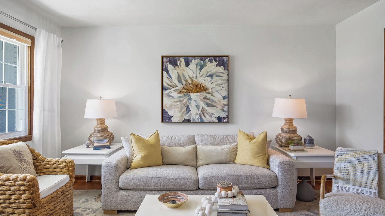 Photo of Livingroom in Jacksonville Beach