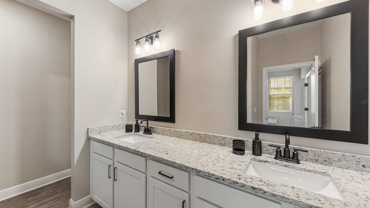 Photo of Bathroom in Reunion
