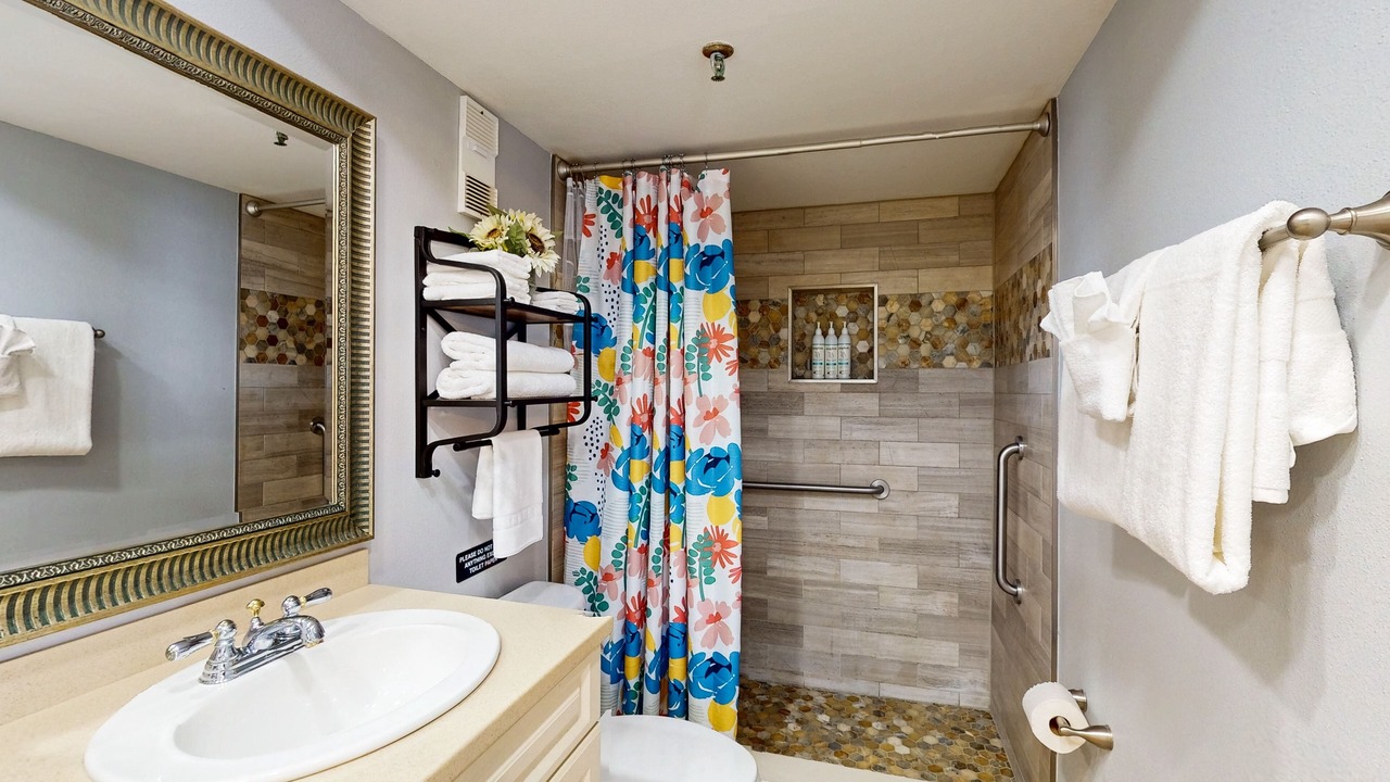 Photo of Bathroom in Redington Shores