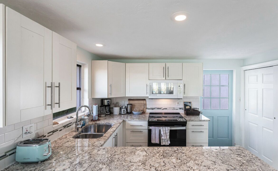 Photo of Kitchen in Longbeach Village