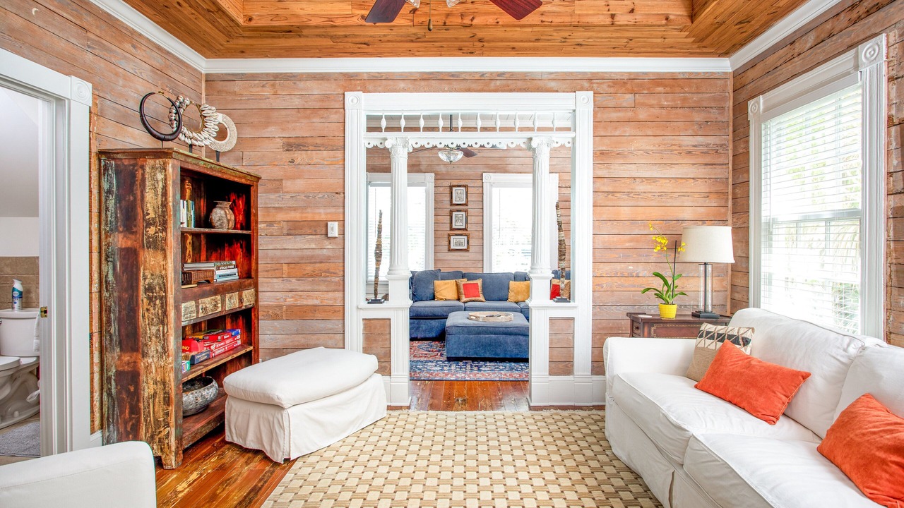 Photo of Livingroom in Historic Seaport
