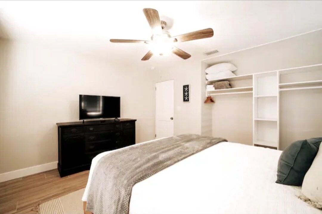 Photo of Bedroom in Ormond-by-the-Sea