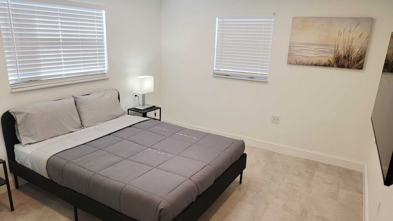 Photo of Bedroom in Hudson Beach Estates