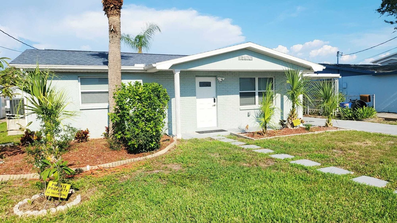 Photo of Outdoor in Hudson Beach Estates