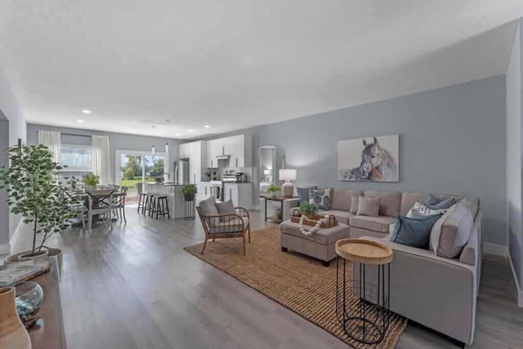 Photo of Livingroom in St. Cloud
